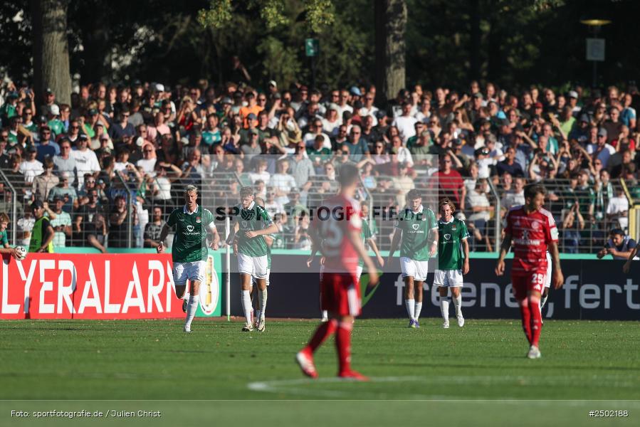 sport, action, Schweinfurt, Sachs-Stadion, Fussball, Fortuna Düsseldorf, FCS, F95, DFB-Pokal, DFB, 18.08.2025, 1. Runde, 1. FC Schweinfurt 1905 - Bild-ID: 2502188 sport, action, Schweinfurt, Sachs-Stadion, Fussball, Fortuna Düsseldorf, FCS, F95, DFB-Pokal, DFB, 18.08.2025, 1. Runde, 1. FC Schweinfurt 1905 - Bild-ID: 2502188