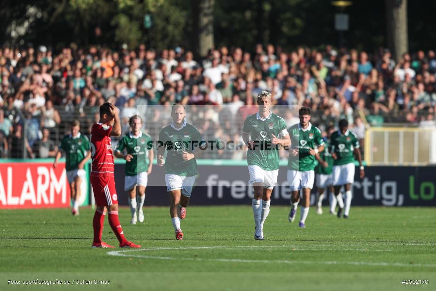 sport, action, Schweinfurt, Sachs-Stadion, Fussball, Fortuna Düsseldorf, FCS, F95, DFB-Pokal, DFB, 18.08.2025, 1. Runde, 1. FC Schweinfurt 1905 - Bild-ID: 2502190 sport, action, Schweinfurt, Sachs-Stadion, Fussball, Fortuna Düsseldorf, FCS, F95, DFB-Pokal, DFB, 18.08.2025, 1. Runde, 1. FC Schweinfurt 1905 - Bild-ID: 2502190