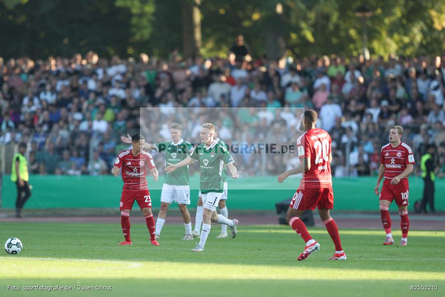 sport, action, Schweinfurt, Sachs-Stadion, Fussball, Fortuna Düsseldorf, FCS, F95, DFB-Pokal, DFB, 18.08.2025, 1. Runde, 1. FC Schweinfurt 1905 - Bild-ID: 2502210 sport, action, Schweinfurt, Sachs-Stadion, Fussball, Fortuna Düsseldorf, FCS, F95, DFB-Pokal, DFB, 18.08.2025, 1. Runde, 1. FC Schweinfurt 1905 - Bild-ID: 2502210