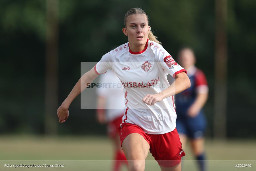 Sportgelände, Karsbach, 23.08.2025, sport, action, BFV, Fussball, Vorrunde, Hiscox Verbandspokal, FWK, FFC, FC Würzburger Kickers, FFC Adelsberg-Karsbach - Bild-ID: 2502940 Sportgelände, Karsbach, 23.08.2025, sport, action, BFV, Fussball, Vorrunde, Hiscox Verbandspokal, FWK, FFC, FC Würzburger Kickers, FFC Adelsberg-Karsbach - Bild-ID: 2502940