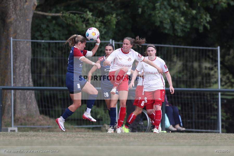 Sportgelände, Karsbach, 23.08.2025, sport, action, BFV, Fussball, Vorrunde, Hiscox Verbandspokal, FWK, FFC, FC Würzburger Kickers, FFC Adelsberg-Karsbach - Bild-ID: 2502956 Sportgelände, Karsbach, 23.08.2025, sport, action, BFV, Fussball, Vorrunde, Hiscox Verbandspokal, FWK, FFC, FC Würzburger Kickers, FFC Adelsberg-Karsbach - Bild-ID: 2502956