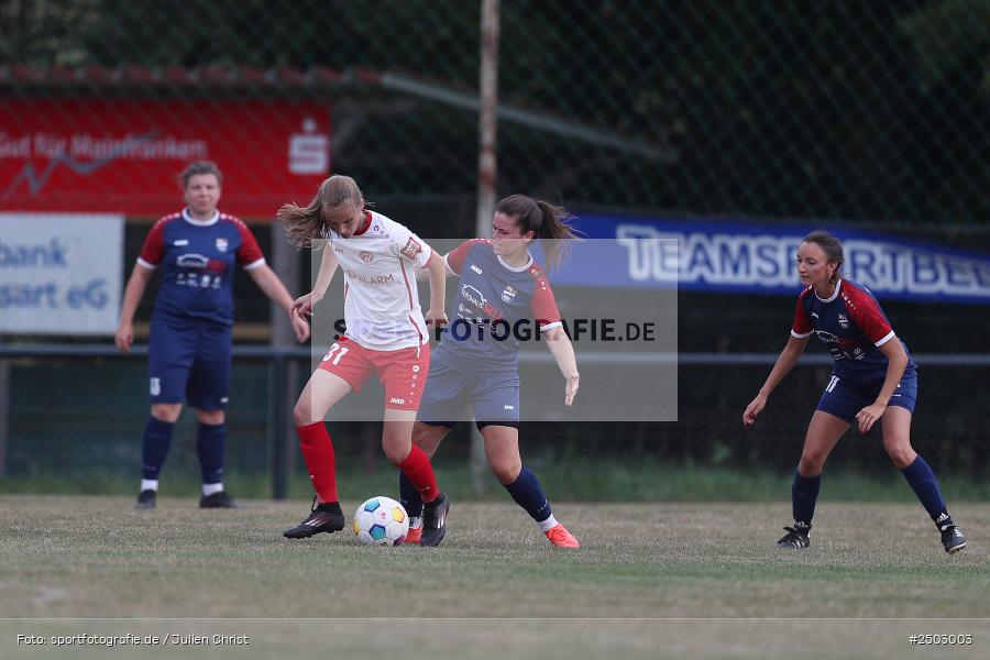 Sportgelände, Karsbach, 23.08.2025, sport, action, BFV, Fussball, Vorrunde, Hiscox Verbandspokal, FWK, FFC, FC Würzburger Kickers, FFC Adelsberg-Karsbach - Bild-ID: 2503003 Sportgelände, Karsbach, 23.08.2025, sport, action, BFV, Fussball, Vorrunde, Hiscox Verbandspokal, FWK, FFC, FC Würzburger Kickers, FFC Adelsberg-Karsbach - Bild-ID: 2503003