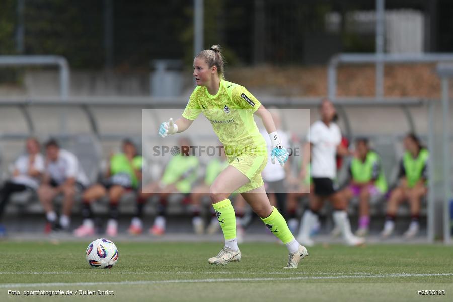 Stadion am Brentanobad, Frankfurt, 24.08.2025, sport, action, DFB, Fussball, 2. Frauen-Bundesliga, BGM, SGE, Borussia Mönchengladbach, Eintracht Frankfurt II - Bild-ID: 2503120 Stadion am Brentanobad, Frankfurt, 24.08.2025, sport, action, DFB, Fussball, 2. Frauen-Bundesliga, BGM, SGE, Borussia Mönchengladbach, Eintracht Frankfurt II - Bild-ID: 2503120