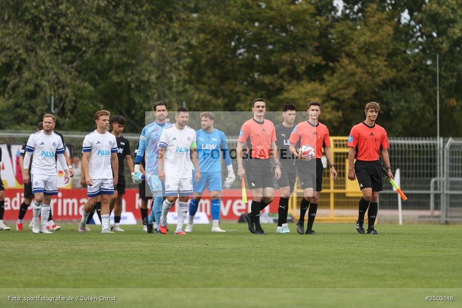 sport, action, Stadion am Schönbusch, SVA, SV Viktoria Aschaffenburg, Regionalliga Bayern, Fussball, FCM, FC Memmingen, BFV, Aschaffenburg, 5. Spieltag, 23.08.2025 - Bild-ID: 2503148