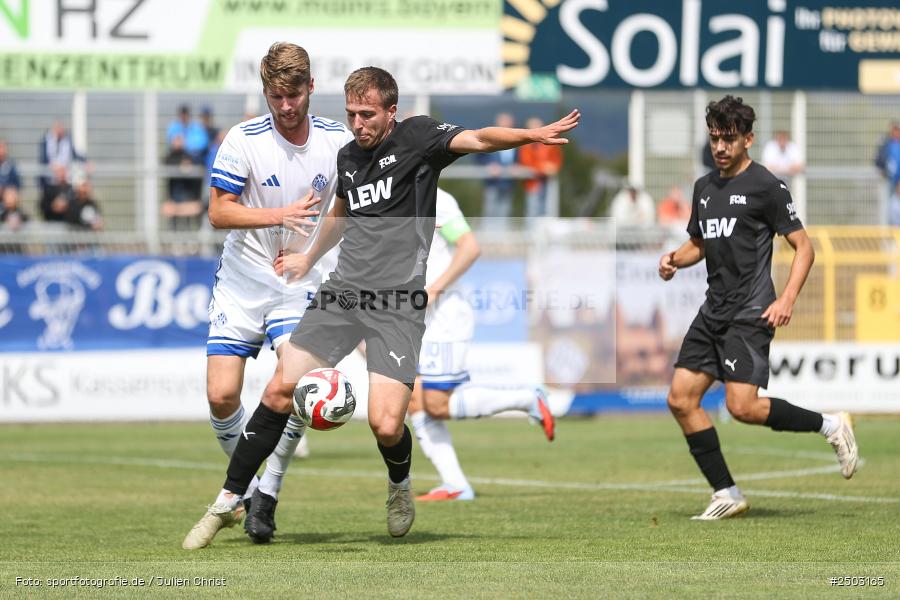 sport, action, Stadion am Schönbusch, SVA, SV Viktoria Aschaffenburg, Regionalliga Bayern, Fussball, FCM, FC Memmingen, BFV, Aschaffenburg, 5. Spieltag, 23.08.2025 - Bild-ID: 2503165