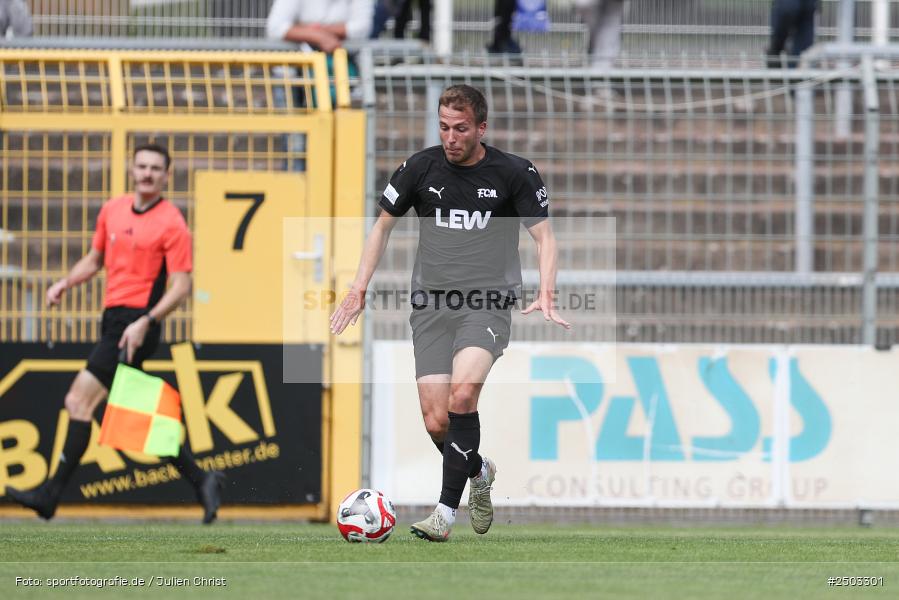 sport, action, Stadion am Schönbusch, SVA, SV Viktoria Aschaffenburg, Regionalliga Bayern, Fussball, FCM, FC Memmingen, BFV, Aschaffenburg, 5. Spieltag, 23.08.2025 - Bild-ID: 2503301