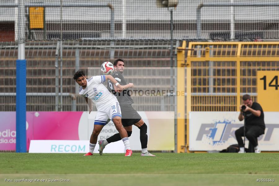 sport, action, Stadion am Schönbusch, SVA, SV Viktoria Aschaffenburg, Regionalliga Bayern, Fussball, FCM, FC Memmingen, BFV, Aschaffenburg, 5. Spieltag, 23.08.2025 - Bild-ID: 2503342