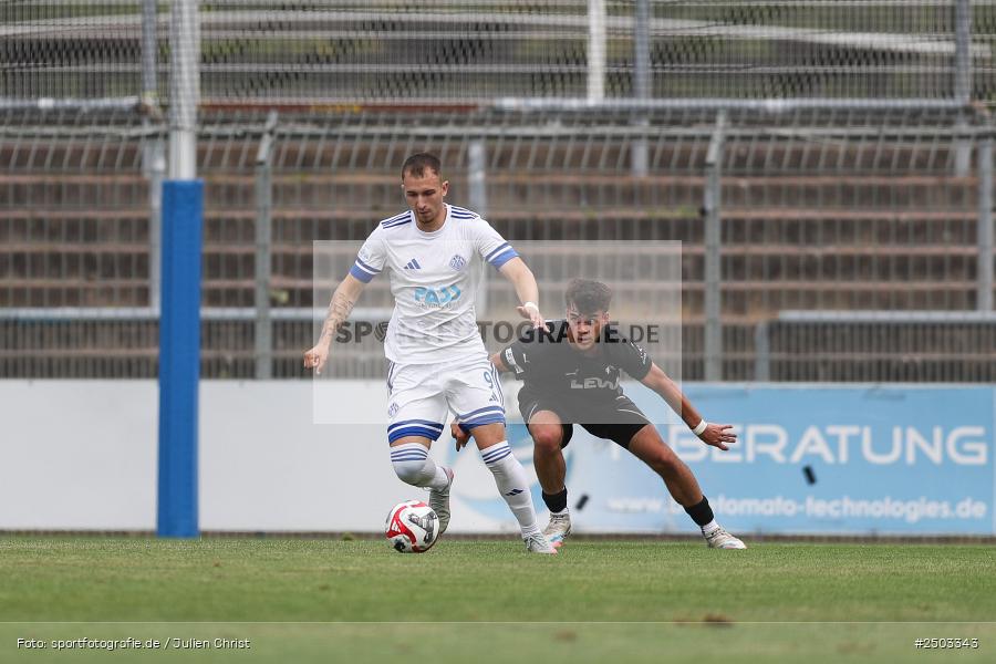 sport, action, Stadion am Schönbusch, SVA, SV Viktoria Aschaffenburg, Regionalliga Bayern, Fussball, FCM, FC Memmingen, BFV, Aschaffenburg, 5. Spieltag, 23.08.2025 - Bild-ID: 2503343