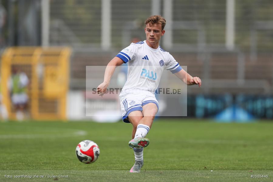 sport, action, Stadion am Schönbusch, SVA, SV Viktoria Aschaffenburg, Regionalliga Bayern, Fussball, FCM, FC Memmingen, BFV, Aschaffenburg, 5. Spieltag, 23.08.2025 - Bild-ID: 2503445