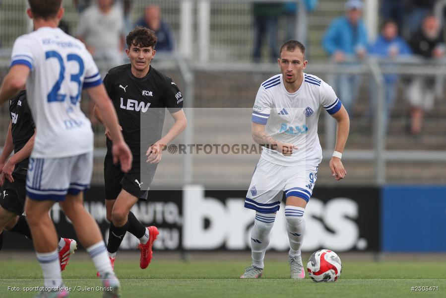 sport, action, Stadion am Schönbusch, SVA, SV Viktoria Aschaffenburg, Regionalliga Bayern, Fussball, FCM, FC Memmingen, BFV, Aschaffenburg, 5. Spieltag, 23.08.2025 - Bild-ID: 2503471