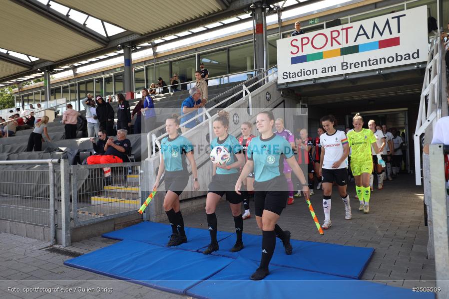 Stadion am Brentanobad, Frankfurt, 24.08.2025, sport, action, DFB, Fussball, 2. Frauen-Bundesliga, BGM, SGE, Borussia Mönchengladbach, Eintracht Frankfurt II - Bild-ID: 2503509
