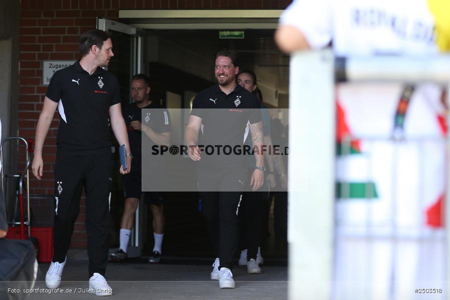 Stadion am Brentanobad, Frankfurt, 24.08.2025, sport, action, DFB, Fussball, 2. Frauen-Bundesliga, BGM, SGE, Borussia Mönchengladbach, Eintracht Frankfurt II - Bild-ID: 2503518 Stadion am Brentanobad, Frankfurt, 24.08.2025, sport, action, DFB, Fussball, 2. Frauen-Bundesliga, BGM, SGE, Borussia Mönchengladbach, Eintracht Frankfurt II - Bild-ID: 2503518