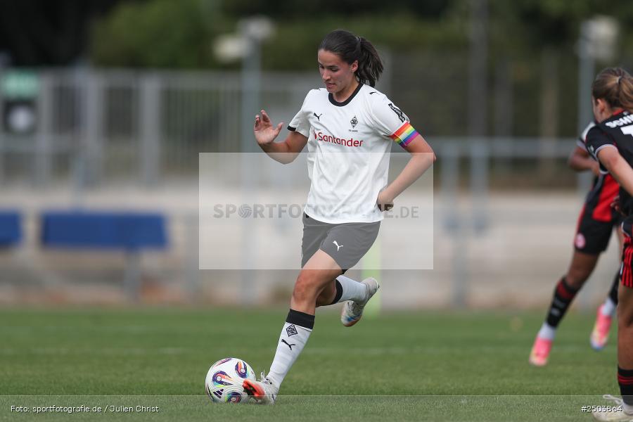 sport, action, Stadion am Brentanobad, SGE, Fussball, Frankfurt, Eintracht Frankfurt II, DFB, Borussia Mönchengladbach, BGM, 24.08.2025, 2. Frauen-Bundesliga - Bild-ID: 2503864