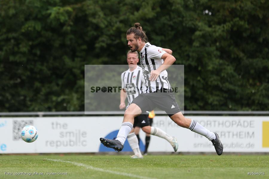 SEHO Arena, Wertheim-Nassig, 27.08.2025, sport, action, bfv, Fussball, bfv-Landesliga Odenwald, 3. Spieltag, FCG, SVE, FC Grünsfeld, SV Eintracht Nassig - Bild-ID: 2504013 SEHO Arena, Wertheim-Nassig, 27.08.2025, sport, action, bfv, Fussball, bfv-Landesliga Odenwald, 3. Spieltag, FCG, SVE, FC Grünsfeld, SV Eintracht Nassig - Bild-ID: 2504013