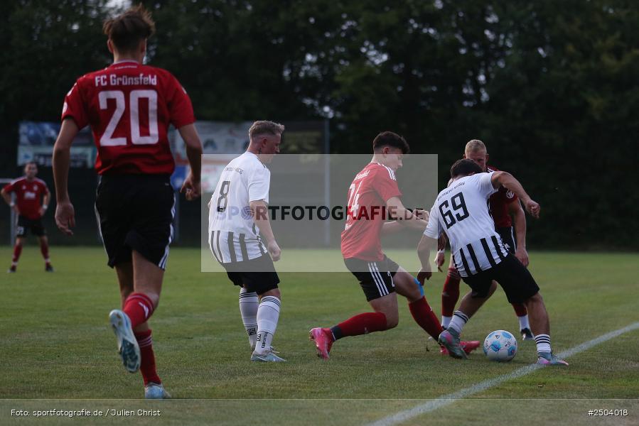 SEHO Arena, Wertheim-Nassig, 27.08.2025, sport, action, bfv, Fussball, bfv-Landesliga Odenwald, 3. Spieltag, FCG, SVE, FC Grünsfeld, SV Eintracht Nassig - Bild-ID: 2504018 SEHO Arena, Wertheim-Nassig, 27.08.2025, sport, action, bfv, Fussball, bfv-Landesliga Odenwald, 3. Spieltag, FCG, SVE, FC Grünsfeld, SV Eintracht Nassig - Bild-ID: 2504018