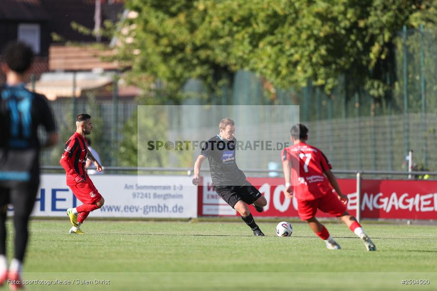 sport, action, VAB, Schömig Digitaldruck Arena, SV Vatan Spor Aschaffenburg, Rimpar, Landesliga Nordwest, Fussball, BFV, ASV Rimpar, ASV, 9. Spieltag, 29.08.2025 - Bild-ID: 2504500