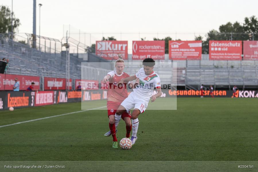 sport, action, Würzburg, Regionalliga Bayern, Fussball, FWK, FCA, FC Würzburger Kickers, FC Augsburg II, BFV, AKON Arena, 6. Spieltag, 29.08.2025 - Bild-ID: 2504761