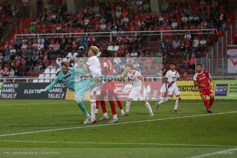sport, action, Würzburg, Regionalliga Bayern, Fussball, FWK, FCA, FC Würzburger Kickers, FC Augsburg II, BFV, AKON Arena, 6. Spieltag, 29.08.2025 - Bild-ID: 2504781