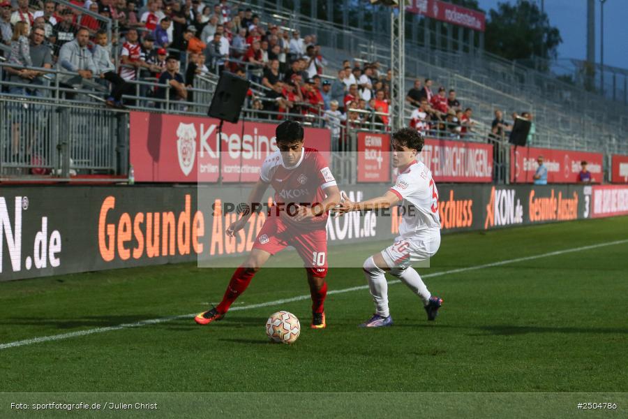 sport, action, Würzburg, Regionalliga Bayern, Fussball, FWK, FCA, FC Würzburger Kickers, FC Augsburg II, BFV, AKON Arena, 6. Spieltag, 29.08.2025 - Bild-ID: 2504786