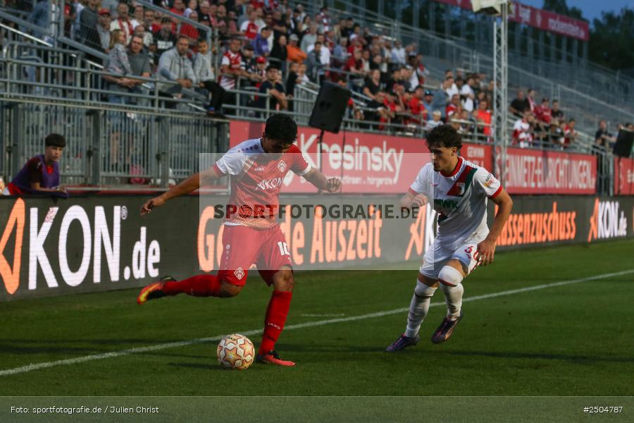 sport, action, Würzburg, Regionalliga Bayern, Fussball, FWK, FCA, FC Würzburger Kickers, FC Augsburg II, BFV, AKON Arena, 6. Spieltag, 29.08.2025 - Bild-ID: 2504787