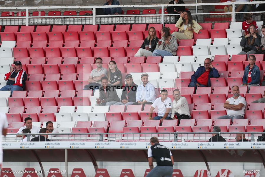 sport, action, Würzburg, Regionalliga Bayern, Fussball, FWK, FCA, FC Würzburger Kickers, FC Augsburg II, BFV, AKON Arena, 6. Spieltag, 29.08.2025 - Bild-ID: 2504800