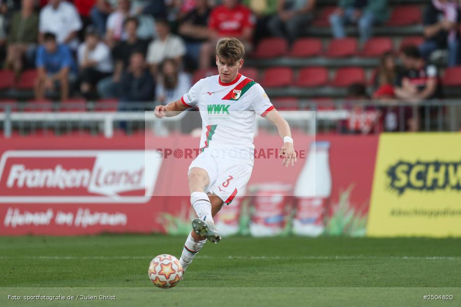 sport, action, Würzburg, Regionalliga Bayern, Fussball, FWK, FCA, FC Würzburger Kickers, FC Augsburg II, BFV, AKON Arena, 6. Spieltag, 29.08.2025 - Bild-ID: 2504820