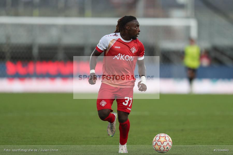 sport, action, Würzburg, Regionalliga Bayern, Fussball, FWK, FCA, FC Würzburger Kickers, FC Augsburg II, BFV, AKON Arena, 6. Spieltag, 29.08.2025 - Bild-ID: 2504840