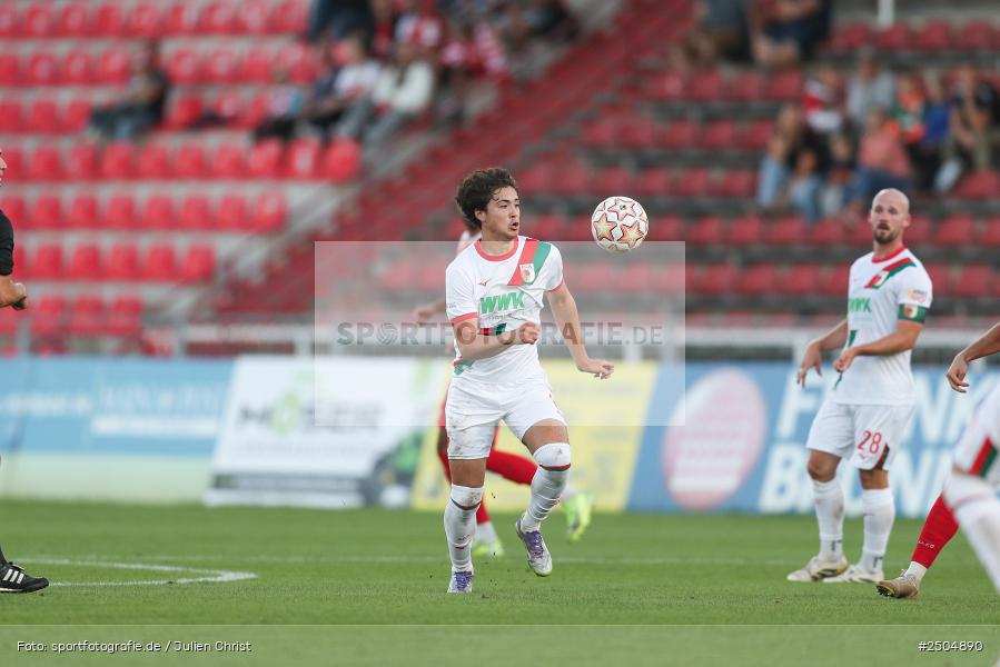 sport, action, Würzburg, Regionalliga Bayern, Fussball, FWK, FCA, FC Würzburger Kickers, FC Augsburg II, BFV, AKON Arena, 6. Spieltag, 29.08.2025 - Bild-ID: 2504890