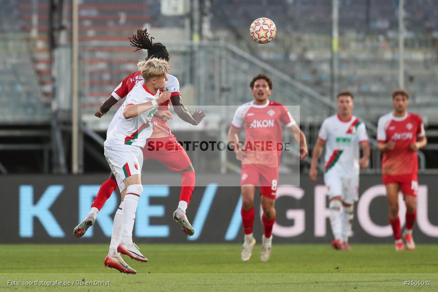 sport, action, Würzburg, Regionalliga Bayern, Fussball, FWK, FCA, FC Würzburger Kickers, FC Augsburg II, BFV, AKON Arena, 6. Spieltag, 29.08.2025 - Bild-ID: 2505012