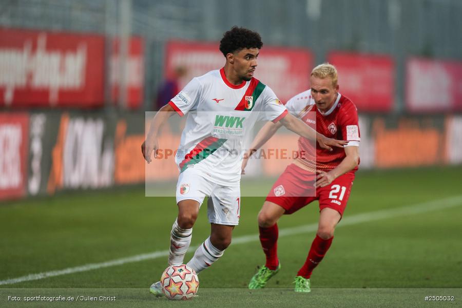 sport, action, Würzburg, Regionalliga Bayern, Fussball, FWK, FCA, FC Würzburger Kickers, FC Augsburg II, BFV, AKON Arena, 6. Spieltag, 29.08.2025 - Bild-ID: 2505032