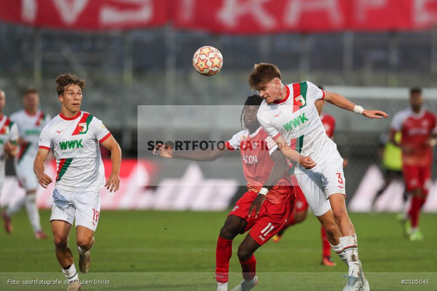 sport, action, Würzburg, Regionalliga Bayern, Fussball, FWK, FCA, FC Würzburger Kickers, FC Augsburg II, BFV, AKON Arena, 6. Spieltag, 29.08.2025 - Bild-ID: 2505043
