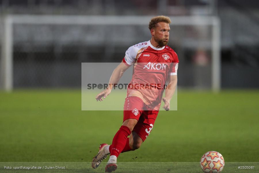 sport, action, Würzburg, Regionalliga Bayern, Fussball, FWK, FCA, FC Würzburger Kickers, FC Augsburg II, BFV, AKON Arena, 6. Spieltag, 29.08.2025 - Bild-ID: 2505087