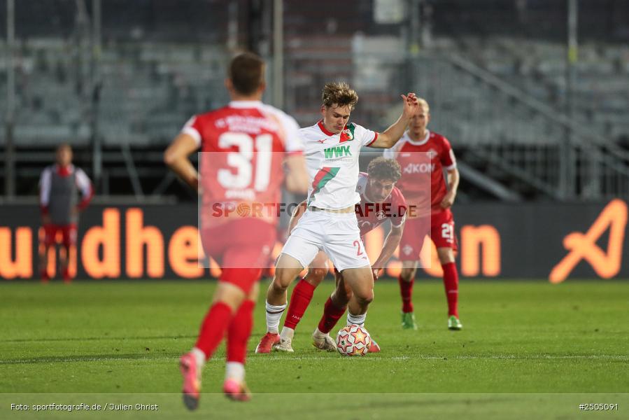 sport, action, Würzburg, Regionalliga Bayern, Fussball, FWK, FCA, FC Würzburger Kickers, FC Augsburg II, BFV, AKON Arena, 6. Spieltag, 29.08.2025 - Bild-ID: 2505091