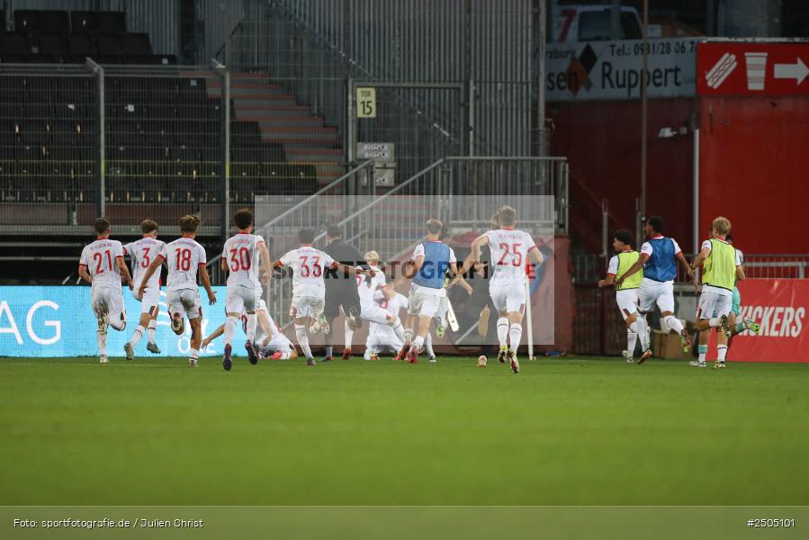 sport, action, Würzburg, Regionalliga Bayern, Fussball, FWK, FCA, FC Würzburger Kickers, FC Augsburg II, BFV, AKON Arena, 6. Spieltag, 29.08.2025 - Bild-ID: 2505101