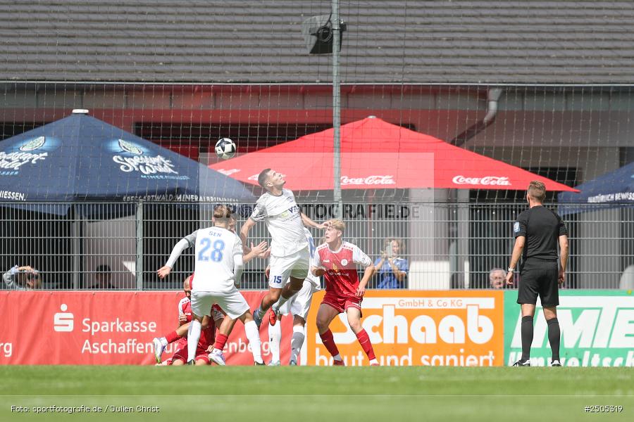 sport, action, Regionalliga Südwest, Mairec Arena, KSV Hessen Kassel, KSV, Fussball, FCB, FC Bayern Alzenau, Alzenau, 5. Spieltag, 30.08.2025 - Bild-ID: 2505319