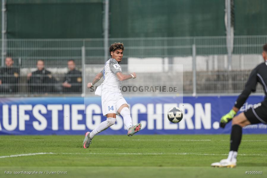sport, action, Regionalliga Südwest, Mairec Arena, KSV Hessen Kassel, KSV, Fussball, FCB, FC Bayern Alzenau, Alzenau, 5. Spieltag, 30.08.2025 - Bild-ID: 2505562