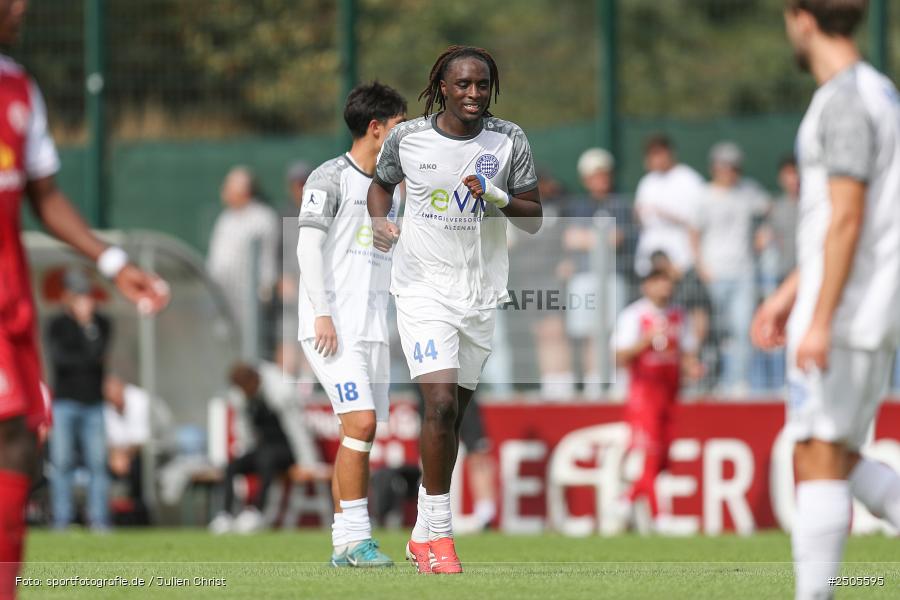 sport, action, Regionalliga Südwest, Mairec Arena, KSV Hessen Kassel, KSV, Fussball, FCB, FC Bayern Alzenau, Alzenau, 5. Spieltag, 30.08.2025 - Bild-ID: 2505595
