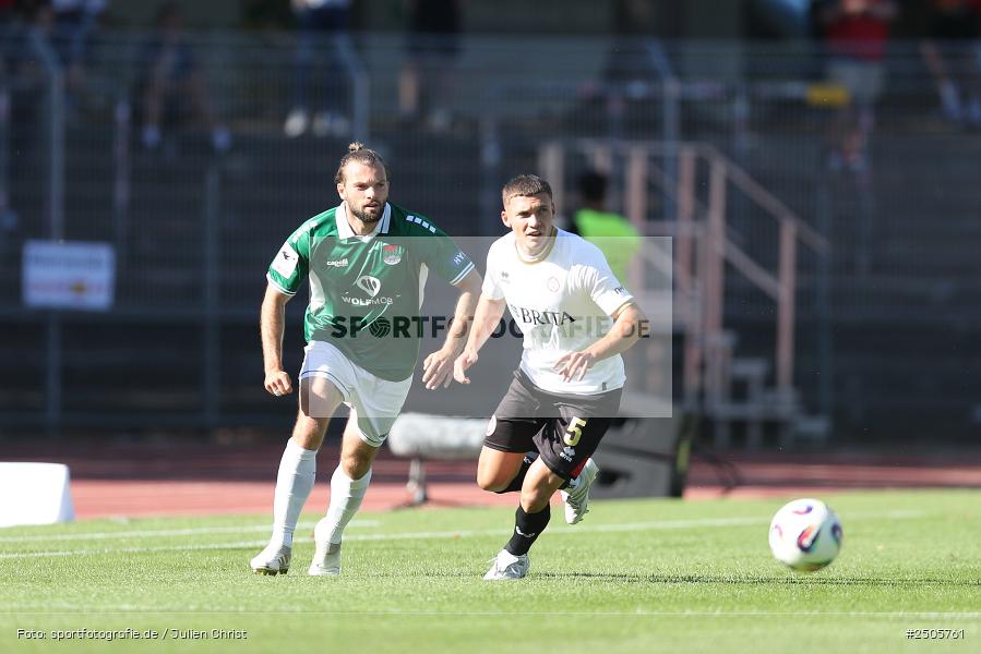 Sachs-Stadion, Schweinfurt, 31.08.2025, sport, action, Fussball, DFB, 4. Spieltag, 3. Liga, SVW, FCS, SV Wehen Wiesbaden, 1. FC Schweinfurt 1905 - Bild-ID: 2505761