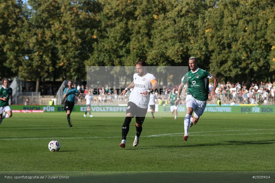 sport, action, Schweinfurt, Sachs-Stadion, SVW, SV Wehen Wiesbaden, Fussball, FCS, DFB, 4. Spieltag, 31.08.2025, 3. Liga, 1. FC Schweinfurt 1905 - Bild-ID: 2505904