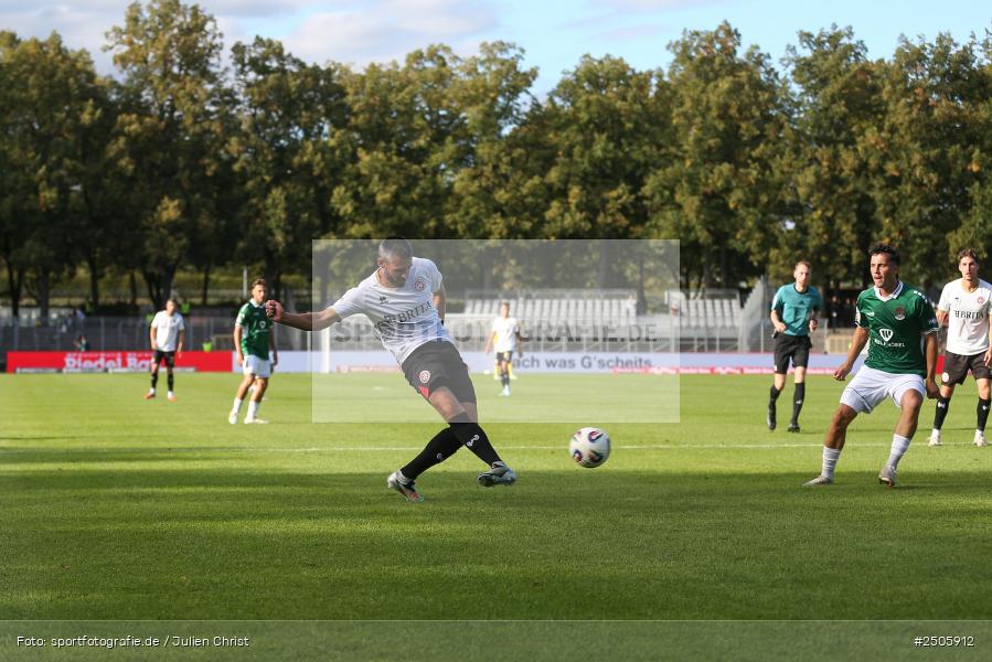 sport, action, Schweinfurt, Sachs-Stadion, SVW, SV Wehen Wiesbaden, Fussball, FCS, DFB, 4. Spieltag, 31.08.2025, 3. Liga, 1. FC Schweinfurt 1905 - Bild-ID: 2505912