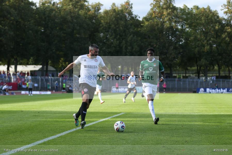 sport, action, Schweinfurt, Sachs-Stadion, SVW, SV Wehen Wiesbaden, Fussball, FCS, DFB, 4. Spieltag, 31.08.2025, 3. Liga, 1. FC Schweinfurt 1905 - Bild-ID: 2505918