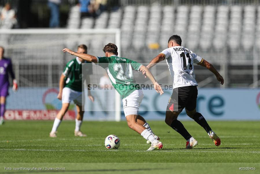 sport, action, Schweinfurt, Sachs-Stadion, SVW, SV Wehen Wiesbaden, Fussball, FCS, DFB, 4. Spieltag, 31.08.2025, 3. Liga, 1. FC Schweinfurt 1905 - Bild-ID: 2505956