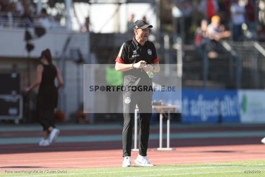 sport, action, Schweinfurt, Sachs-Stadion, SVW, SV Wehen Wiesbaden, Fussball, FCS, DFB, 4. Spieltag, 31.08.2025, 3. Liga, 1. FC Schweinfurt 1905 - Bild-ID: 2505959