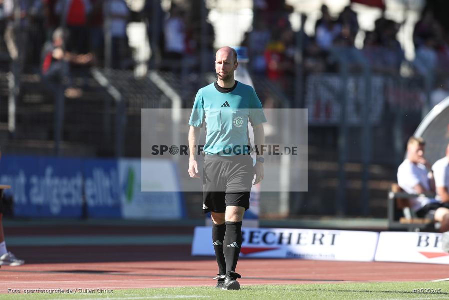 sport, action, Schweinfurt, Sachs-Stadion, SVW, SV Wehen Wiesbaden, Fussball, FCS, DFB, 4. Spieltag, 31.08.2025, 3. Liga, 1. FC Schweinfurt 1905 - Bild-ID: 2505965