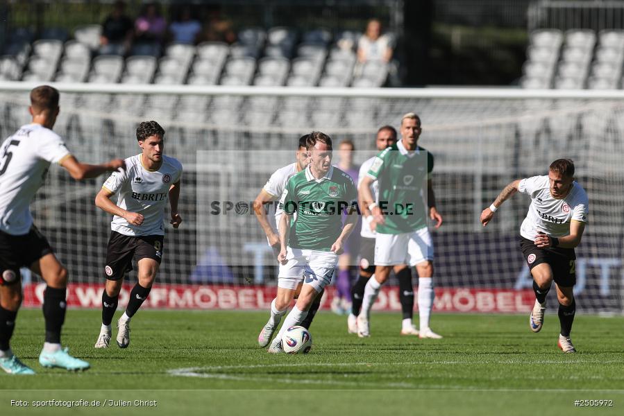 sport, action, Schweinfurt, Sachs-Stadion, SVW, SV Wehen Wiesbaden, Fussball, FCS, DFB, 4. Spieltag, 31.08.2025, 3. Liga, 1. FC Schweinfurt 1905 - Bild-ID: 2505972