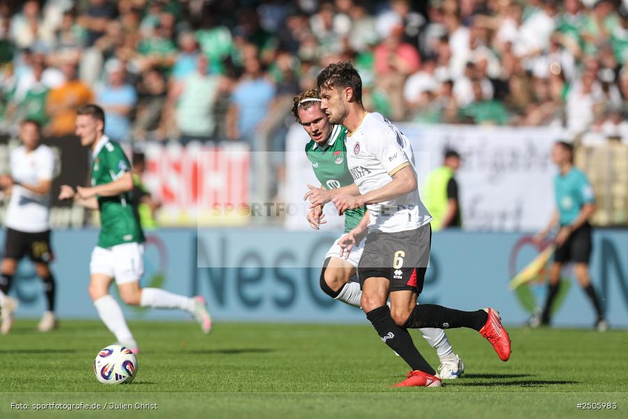 sport, action, Schweinfurt, Sachs-Stadion, SVW, SV Wehen Wiesbaden, Fussball, FCS, DFB, 4. Spieltag, 31.08.2025, 3. Liga, 1. FC Schweinfurt 1905 - Bild-ID: 2505983