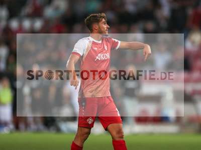 Fotos von FC Würzburger Kickers - FC Augsburg II auf sportfotografie.de
