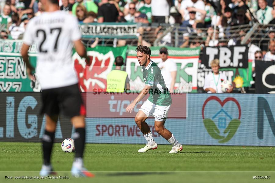 sport, action, Schweinfurt, Sachs-Stadion, SVW, SV Wehen Wiesbaden, Fussball, FCS, DFB, 4. Spieltag, 31.08.2025, 3. Liga, 1. FC Schweinfurt 1905 - Bild-ID: 2506007