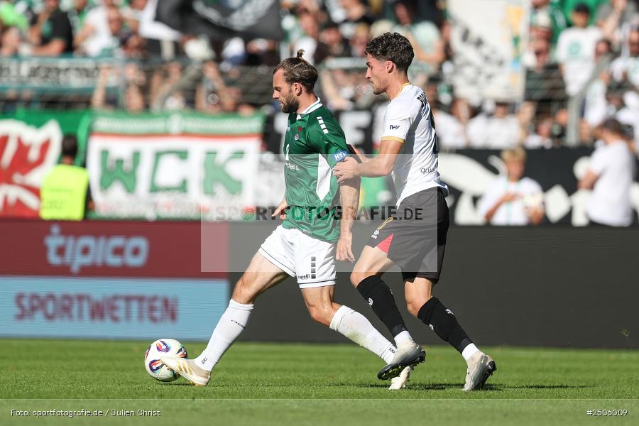 sport, action, Schweinfurt, Sachs-Stadion, SVW, SV Wehen Wiesbaden, Fussball, FCS, DFB, 4. Spieltag, 31.08.2025, 3. Liga, 1. FC Schweinfurt 1905 - Bild-ID: 2506009