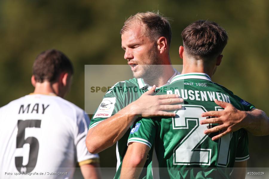 sport, action, Schweinfurt, Sachs-Stadion, SVW, SV Wehen Wiesbaden, Fussball, FCS, DFB, 4. Spieltag, 31.08.2025, 3. Liga, 1. FC Schweinfurt 1905 - Bild-ID: 2506029